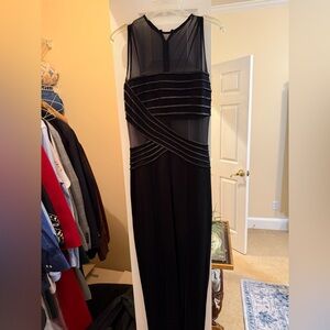 Elegant TADASHI Black Sleeveless Dress Size 10